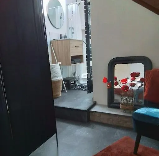 Charmante Petite Maison 度假居 Vieux (Calvados)